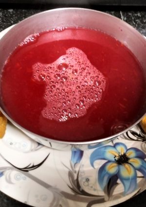 ટોમેટો બીટરૂટ સૂપ (Tomato Beetroot Soup Recipe In Gujarati) રેસીપી મુખ્ય ફોટો