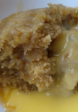 A picture of Vickys Quick Microwave Banana Cake, GF DF EF SF NF.