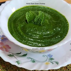 A picture of Home Style Green Chutney.
