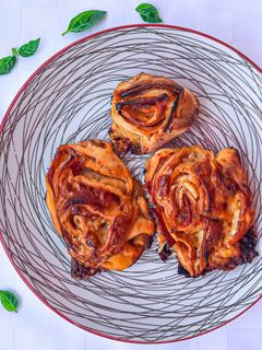 🍕 PIZZÁS CSIGA 🍕 recept fotója