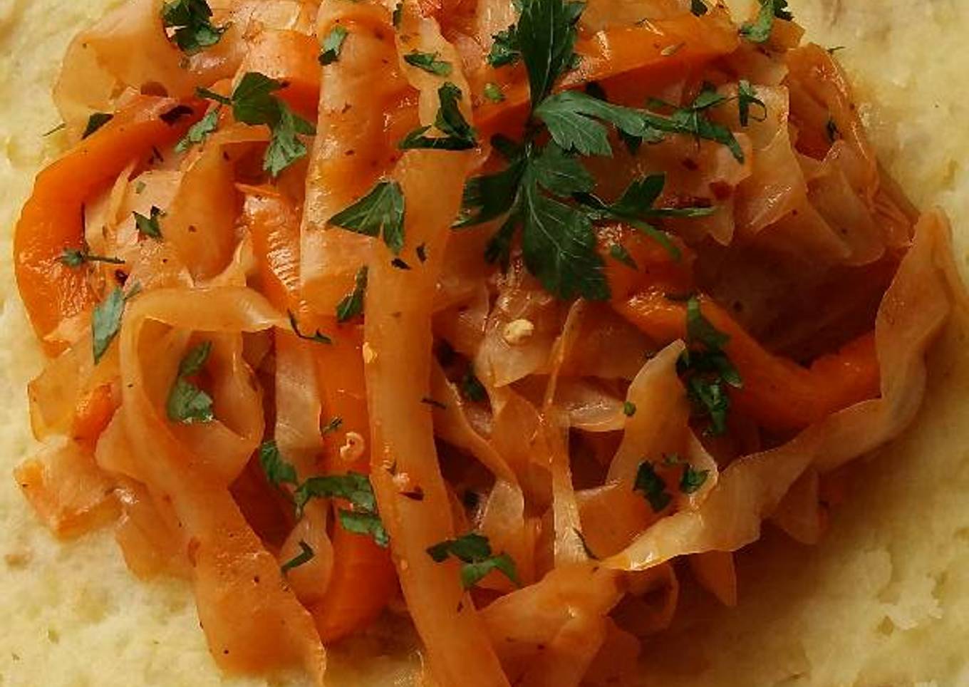 Vickys Steamed Cabbage with Onions & Peppers, GF DF EF SF NF