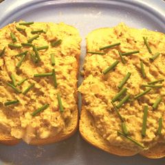 A picture of Sardine Salad Sandwich.