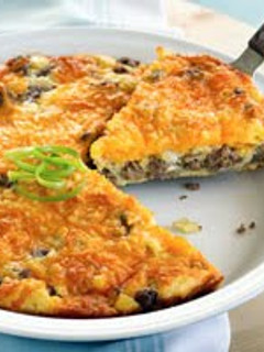 A picture of Cheeseburger Pie.