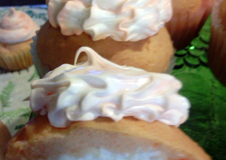 Recipe of Award-winning Sunshines dream orangesicle cupcakes