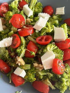Una foto de Ensalada de Brócoli