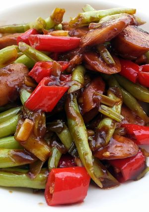 A picture of Green Bean And Sausage In BBQ Sauce.