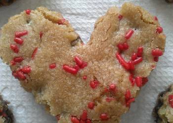 Easiest Way to Recipe Appetizing  CHOCOLATE CHIP COOKIE HEARTS 