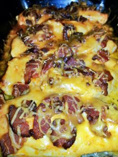 A picture of Cheesy Buffalo Chicken Bacon and Bleau Cheese.