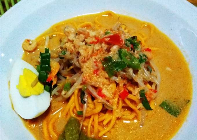 Cara Gampang Membuat Mi Celor, Bisa Manjain Lidah