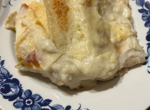 Foto di Crespelle di riso con funghi ripiene di prosciutto cotto e squacquerone