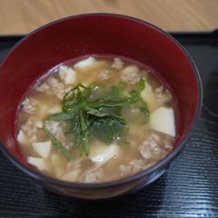 A picture of Crumbled Tofu in Creamy Natto Soup.
