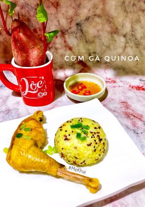 Hình của món Cơm gà quinoa.