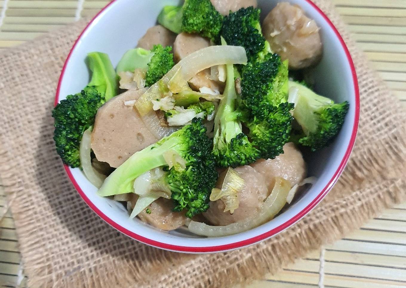 Brokoli baso saus tiram ala fe