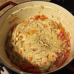 A picture of Sriracha Ramen.