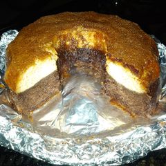A picture of Chocoflan.
