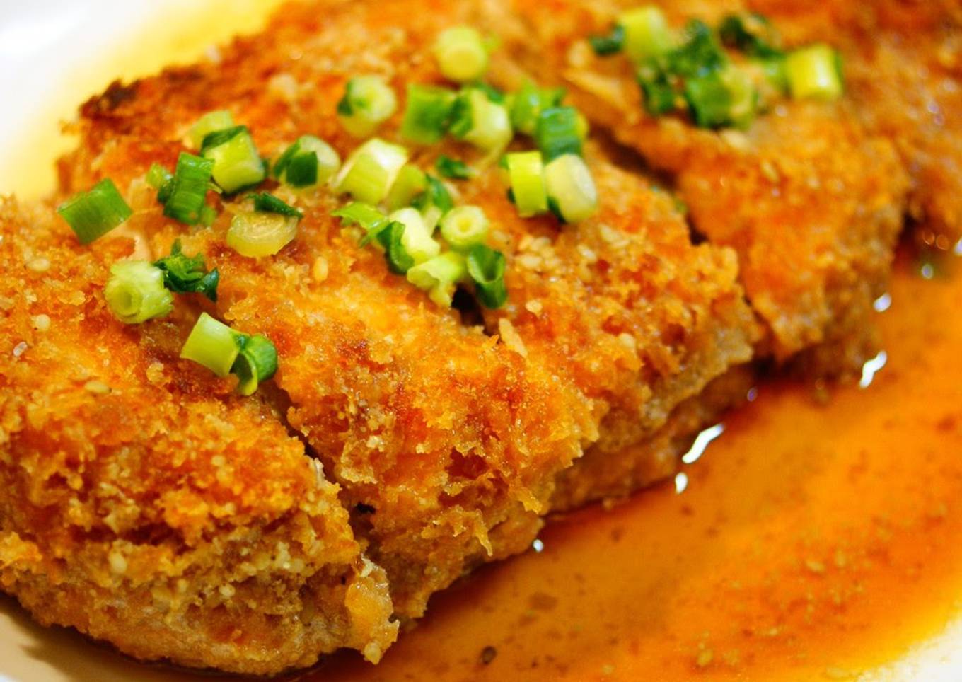 Chicken Cutlets in Sweet-Savory Sesame Sauce