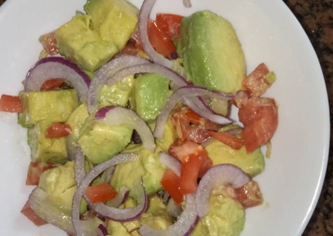 Healthy avocado salad # snack