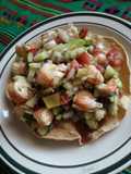 Ceviche de camarón levanta muertos