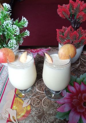 A picture of Apple Milkshake🍎.