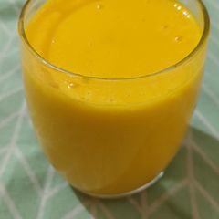 A picture of Mango milk shake.