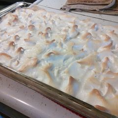 A picture of Rhubarb Dessert.