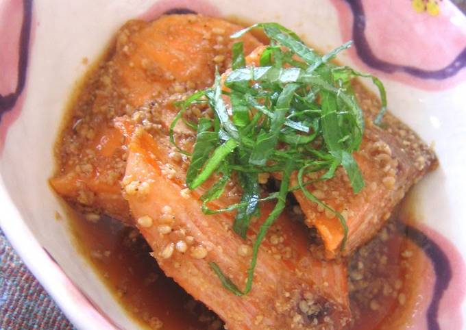 Recipe of Quick Grilled Salmon in Sauce