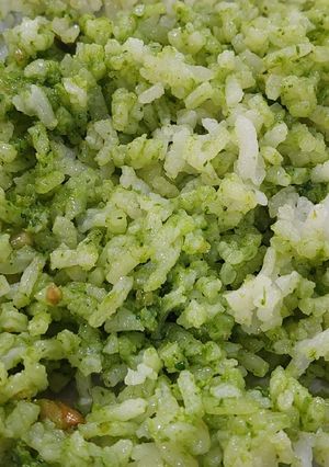 Una foto de Arroz Verde con Pesto 😋