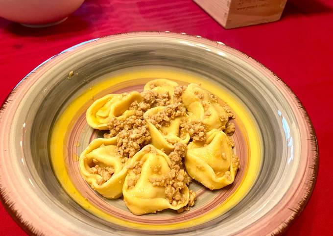 Tortelli di zucca con ragù di coniglio