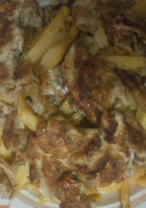 A picture of Potatoes and egg.
