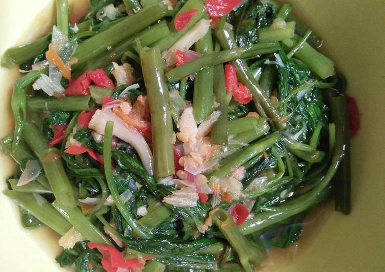 Resep Kangkung Cah Khas Manado Anti Gagal