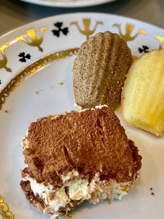 義式甜點-經典提拉米蘇 的食譜成品照片