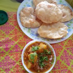Aloo Puri A picture of Aloo Puri.