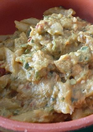 Foto di Penne piccanti risottati zucchine tonno e curcuma