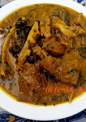 A picture of Bitter Leaf Soup(Ofe Onugbu).