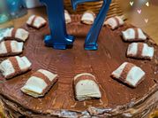 Una foto de tarta de nutella sin horno