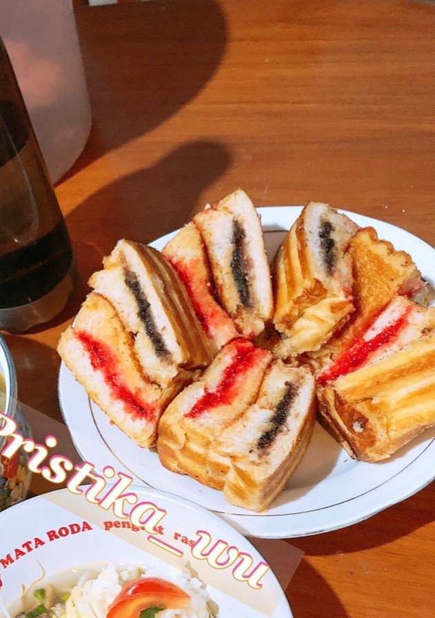 Resep Roti Bakar Simple oleh Pristika_wu - Cookpad