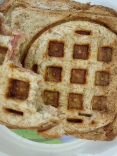 A picture of Toast mkate.