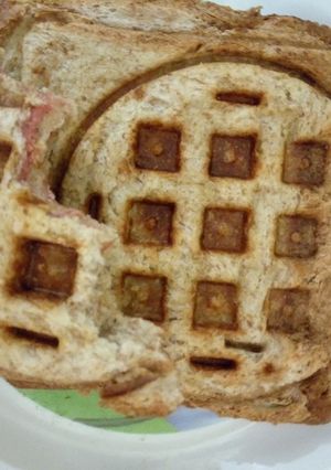 A picture of Toast mkate.