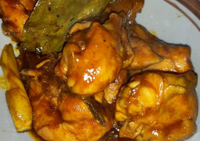 Ayam Kecap Manis Pedas