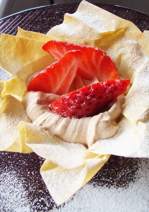 Réteskosárka recept csokoládés tejszínhabbal töltve recept fotója