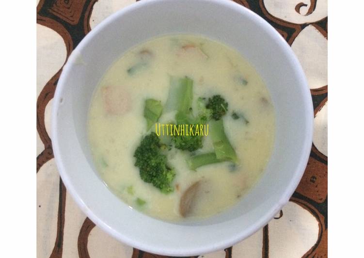 Resep 27. Cream Soup Brokoli Jamur, Lezat Sekali