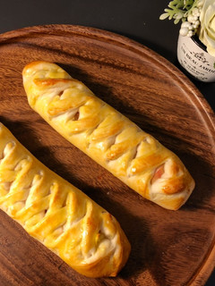 A picture of Apple custard bread sticks.