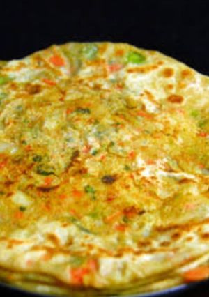 A picture of Mix vegetable paratha.