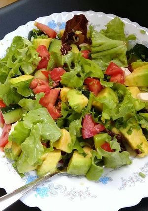 A picture of Salad.