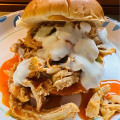 A picture of Crockpot Buffalo Chicken Sandwiches 🥪.
