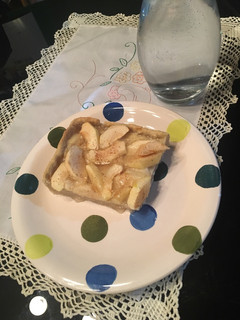 Una foto de Kuchen de manzana