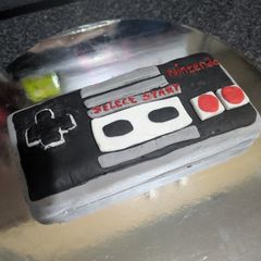 A picture of Nes controller cake.