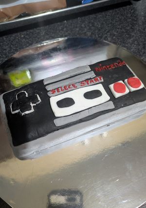 A picture of Nes controller cake.