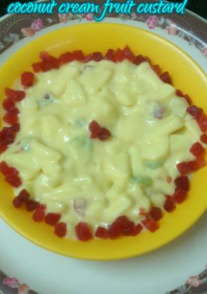 A picture of Coconut cream Fruit custard.