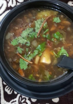 A picture of Hot and sour soup.